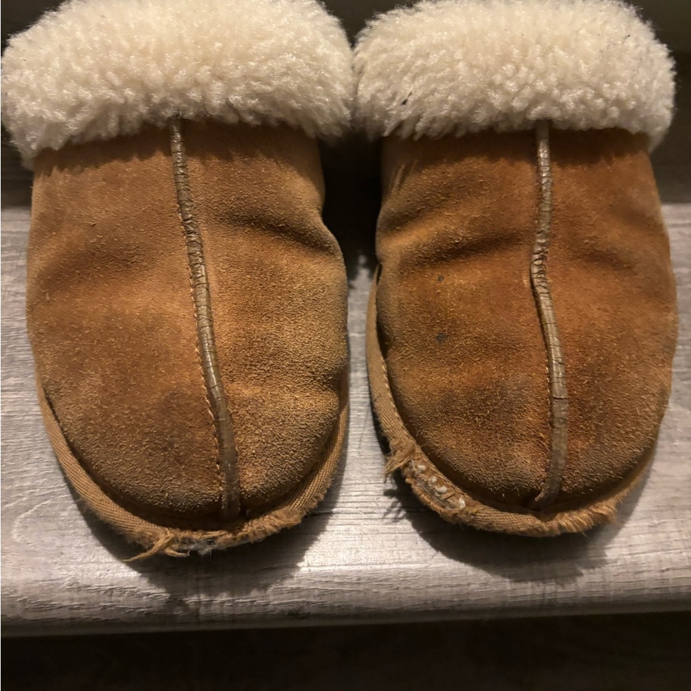 UGG Tan Kids Slippers with Cream Trim